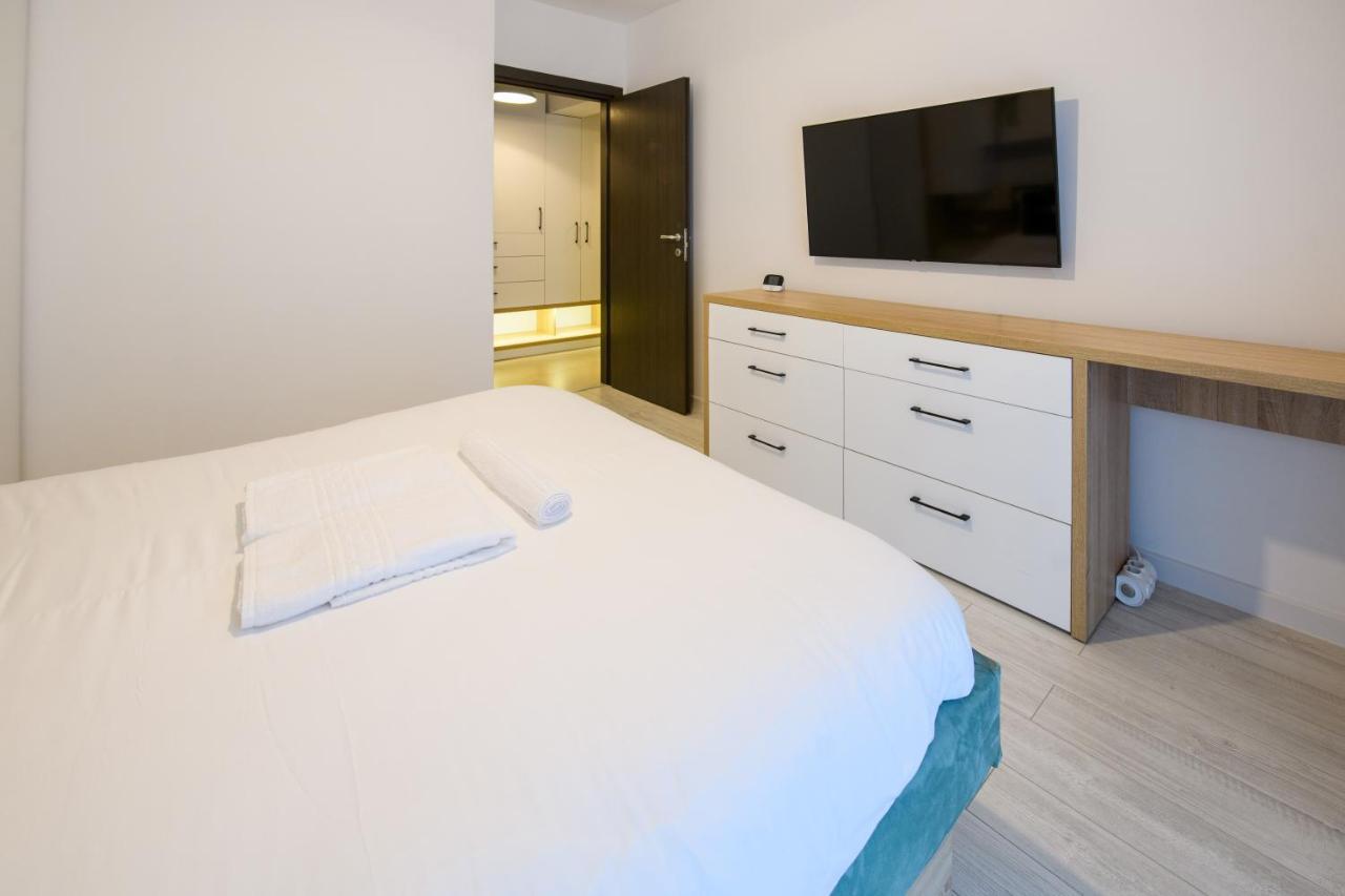 Ferienwohnung Smart Concept Living Plaza Bukarest Exterior foto