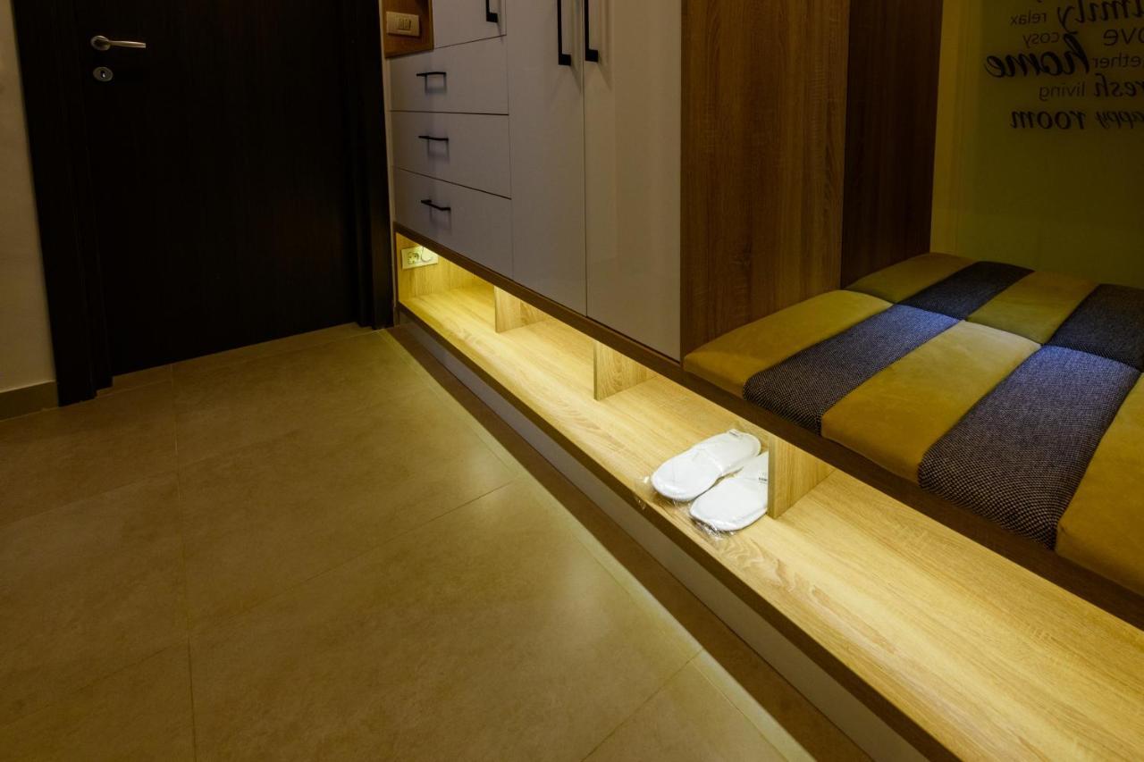 Ferienwohnung Smart Concept Living Plaza Bukarest Exterior foto